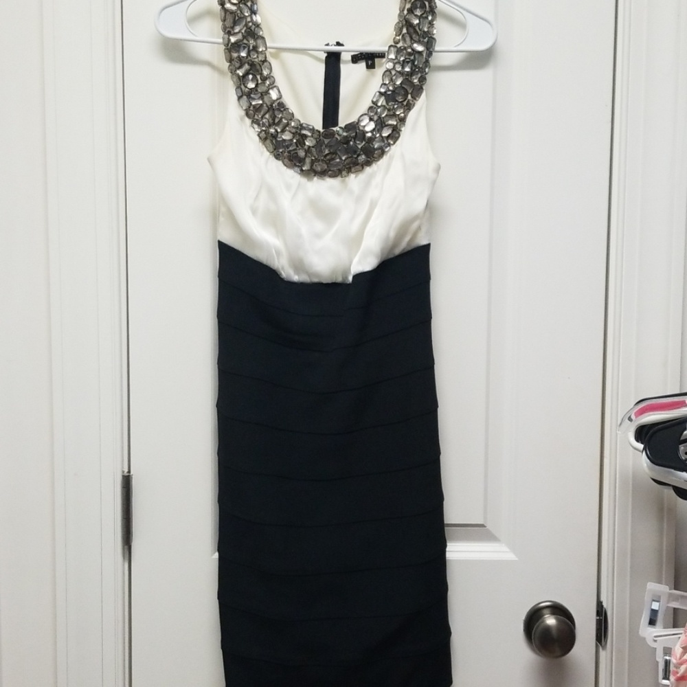 Size 2 elegant cocktail dress